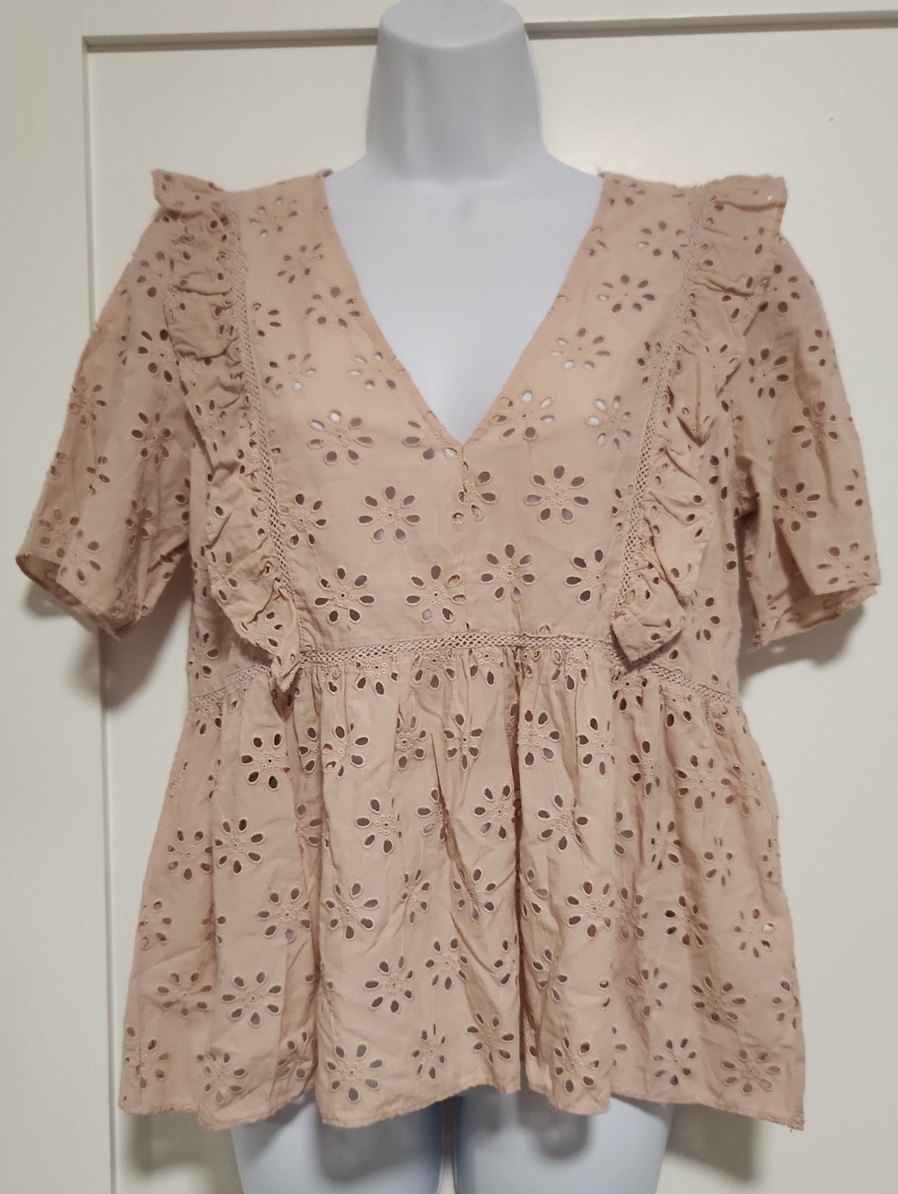 Zara Trf Eyelet Ruffle Top